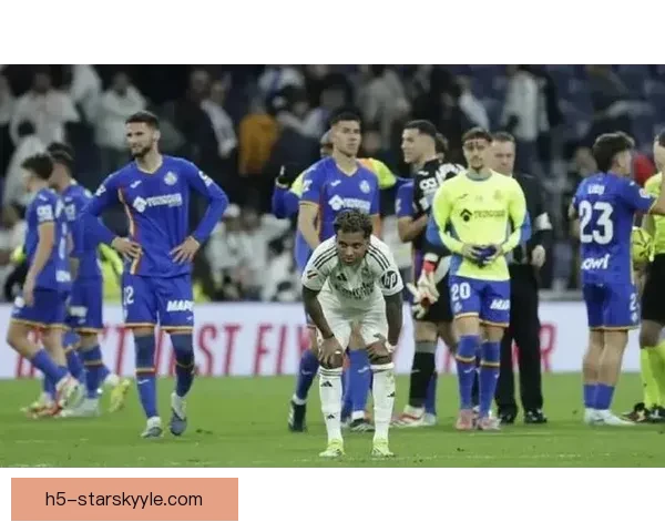 瓜帅直言罗德里复出过早因膝伤